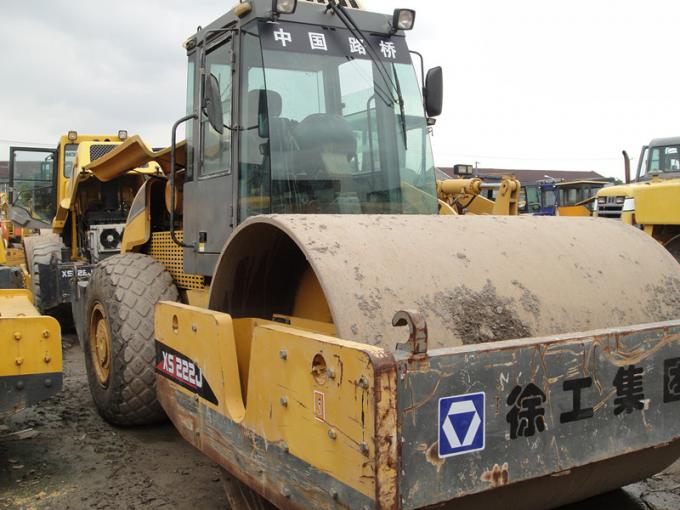 22000 کیلوگرم 30٪ درجه بندی XCMG XS222J غلتک جاده دست دوم 1
