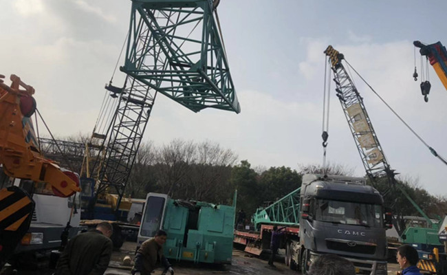 بالابر 75m SCX2000 200T بیل مکانیکی Sumitomo دست دوم 0